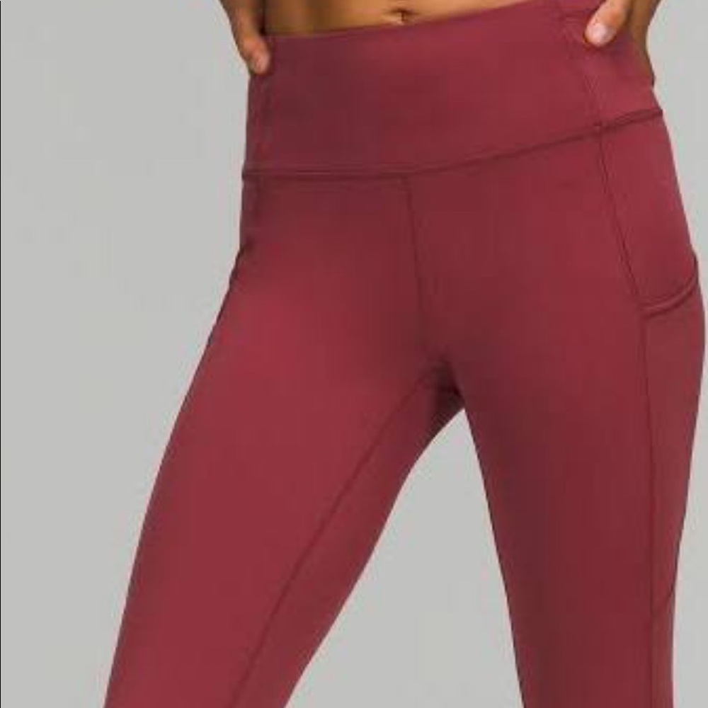 Lululemon Maroon Women’s Run High Rise Fast and Free Cropped Leggings 21”